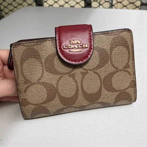 Coach Signature Medium Corner Zip Wallet Khaki Brown Tan Cherry Red Snap Button - Picture 7 of 17